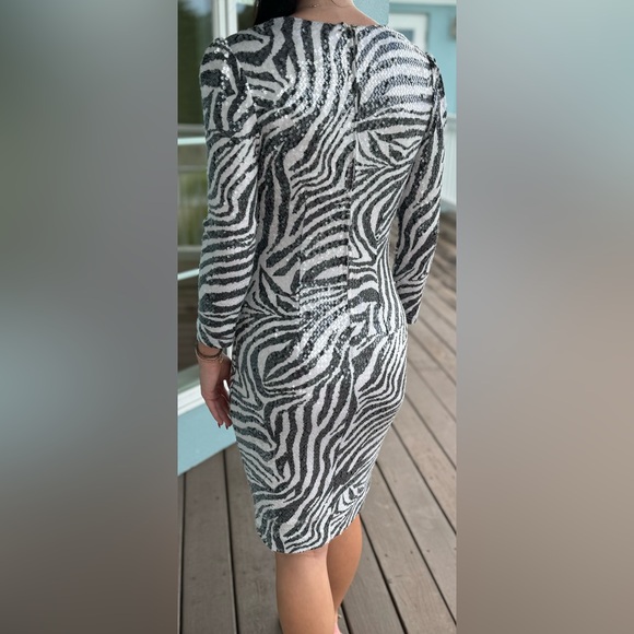 Colleen Lopez sequin zebra print dress - Picture 3 of 9